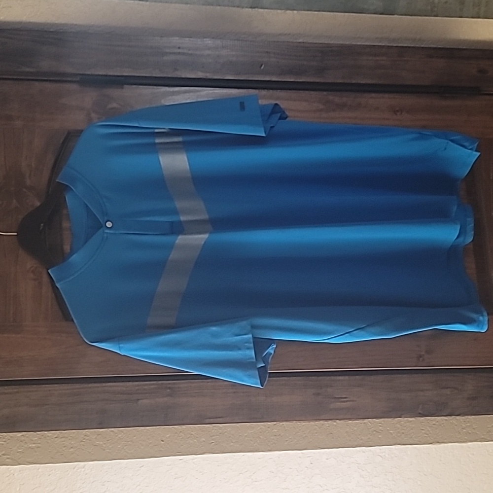 Nike Tiger Woods design golf shirt